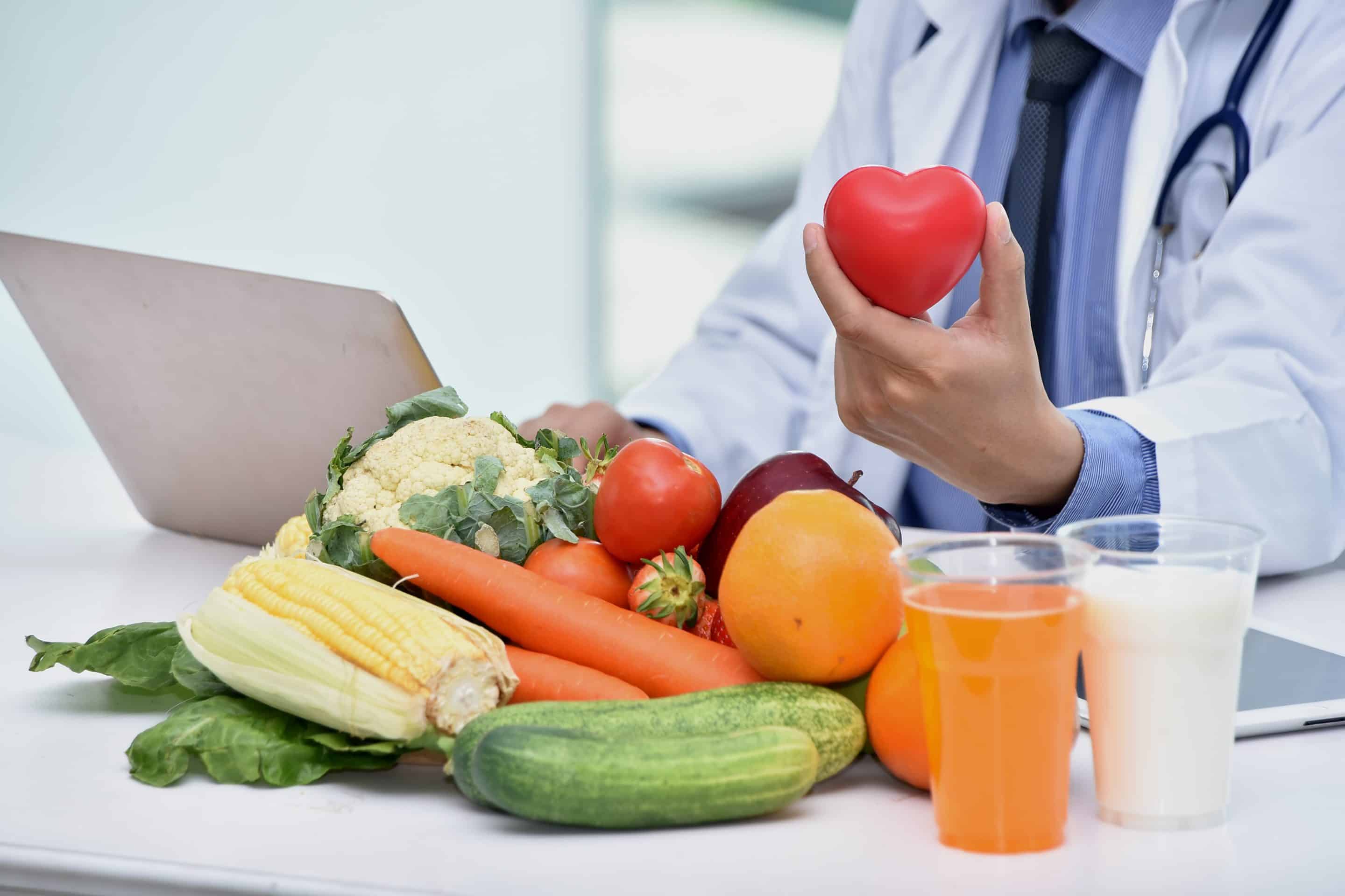 Doctor recommending healthy food